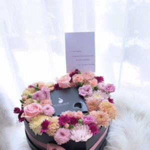 Bellebox Heart + Gift