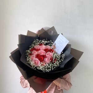 Round Rose Bouquet 20 Roses