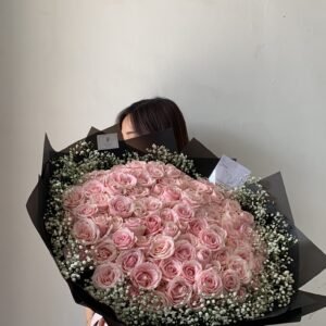 Round Rose Bouquet 100 Rose